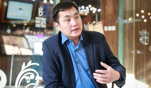 Ч.Отгочулуу: Хууль хяналтын тогтолцоо дарангуйлагчдын гар хөл хэвээр байна